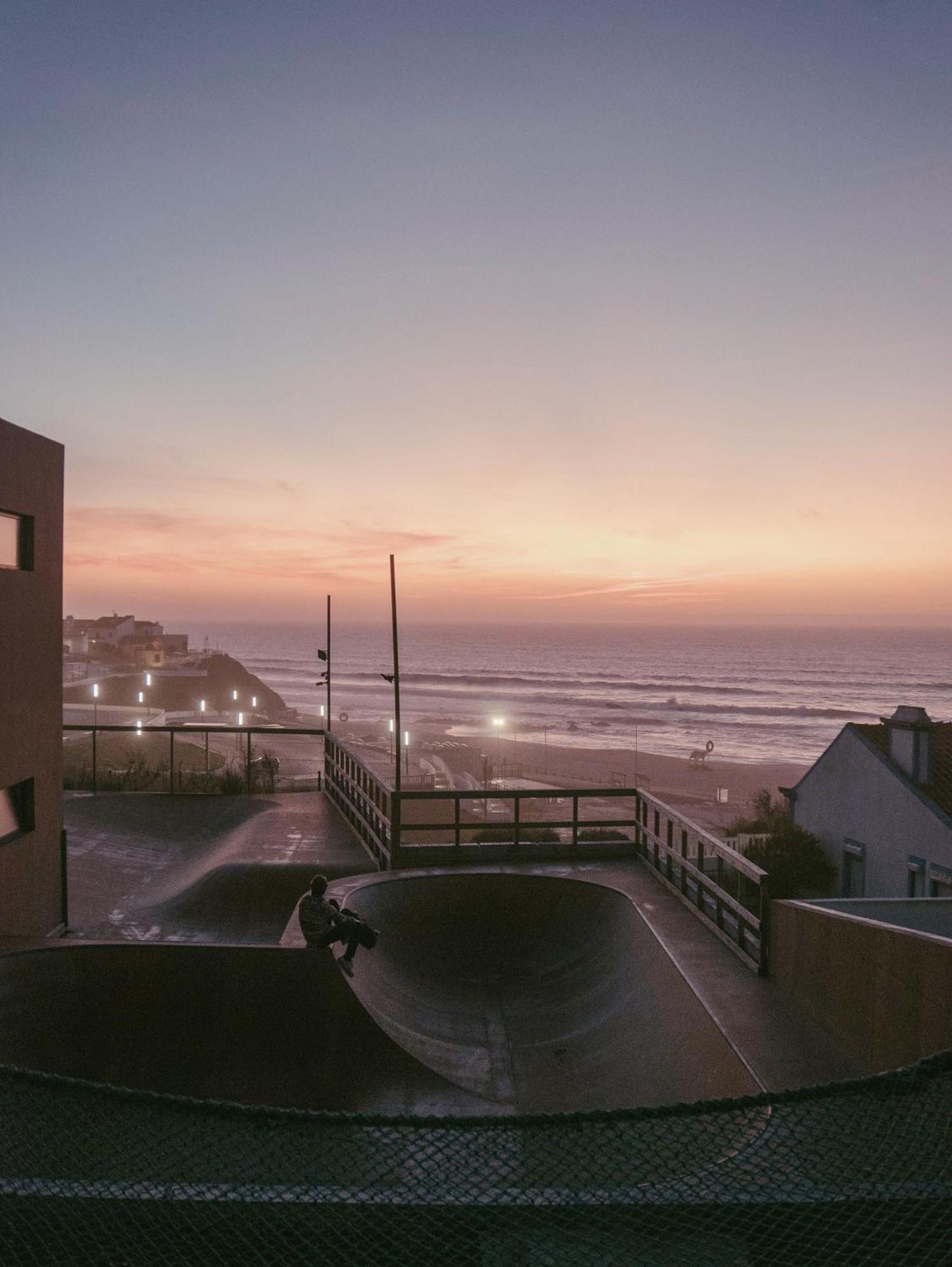Noah Surf House Portugal Hotell Santa Cruz  Eksteriør bilde