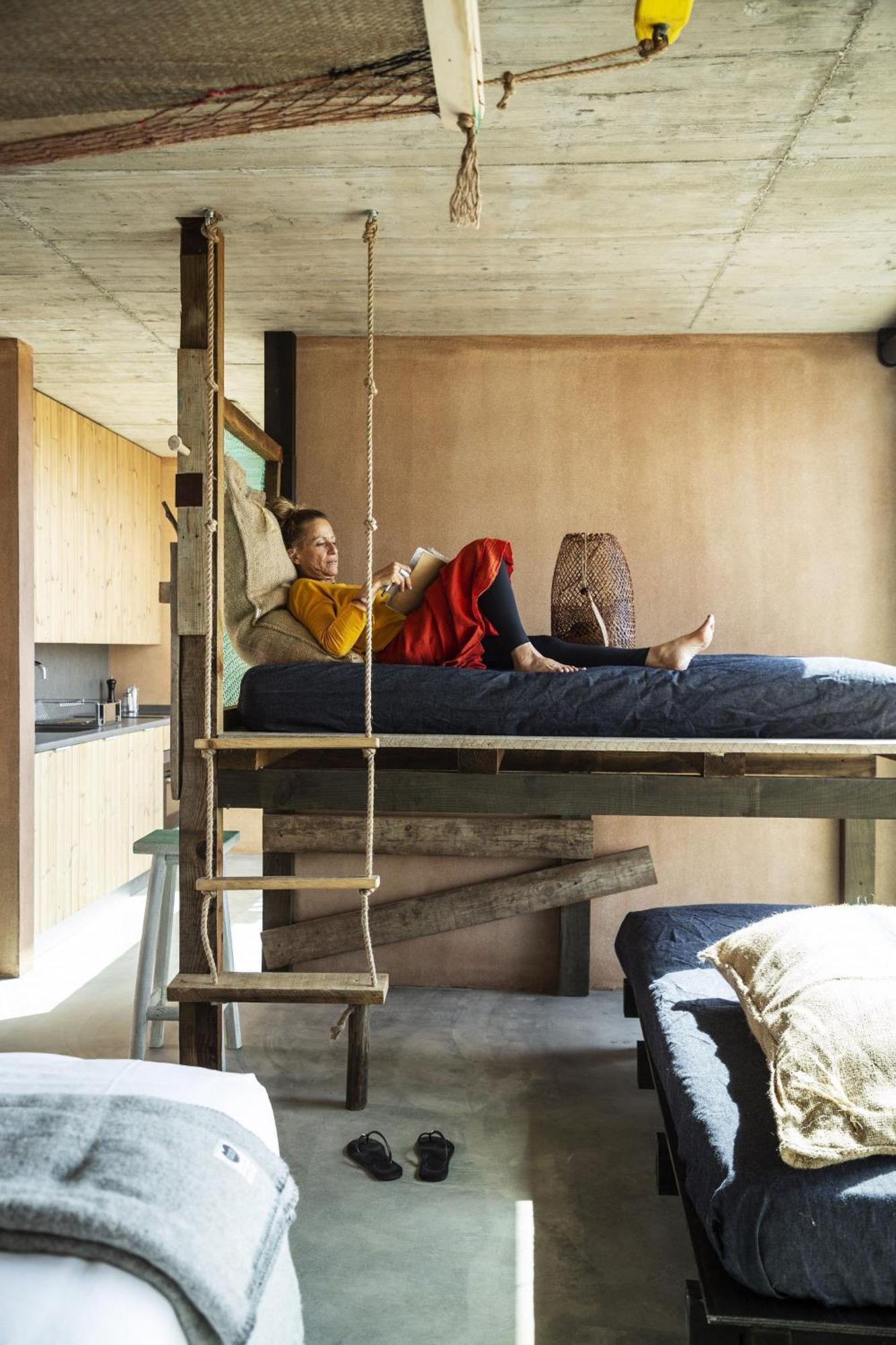 Noah Surf House Portugal Hotell Santa Cruz  Rom bilde